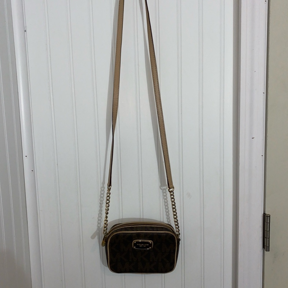 Michael Kors over the shoulder bag.